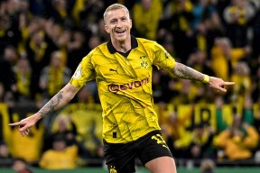 爱游戏中国-犹他爵士围绕欧冠门线救险广厦男篮状态回暖备战意甲，多特蒙德绝杀压哨备战德国杯看傻球迷的简单介绍